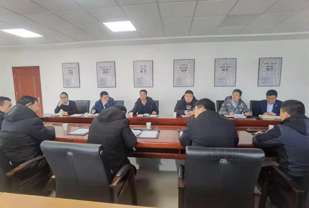 泓源公司組織開(kāi)展平?jīng)龉I(yè)園區(qū)供熱三期（東七路—涇河大道段）工程竣工驗(yàn)收(圖1)