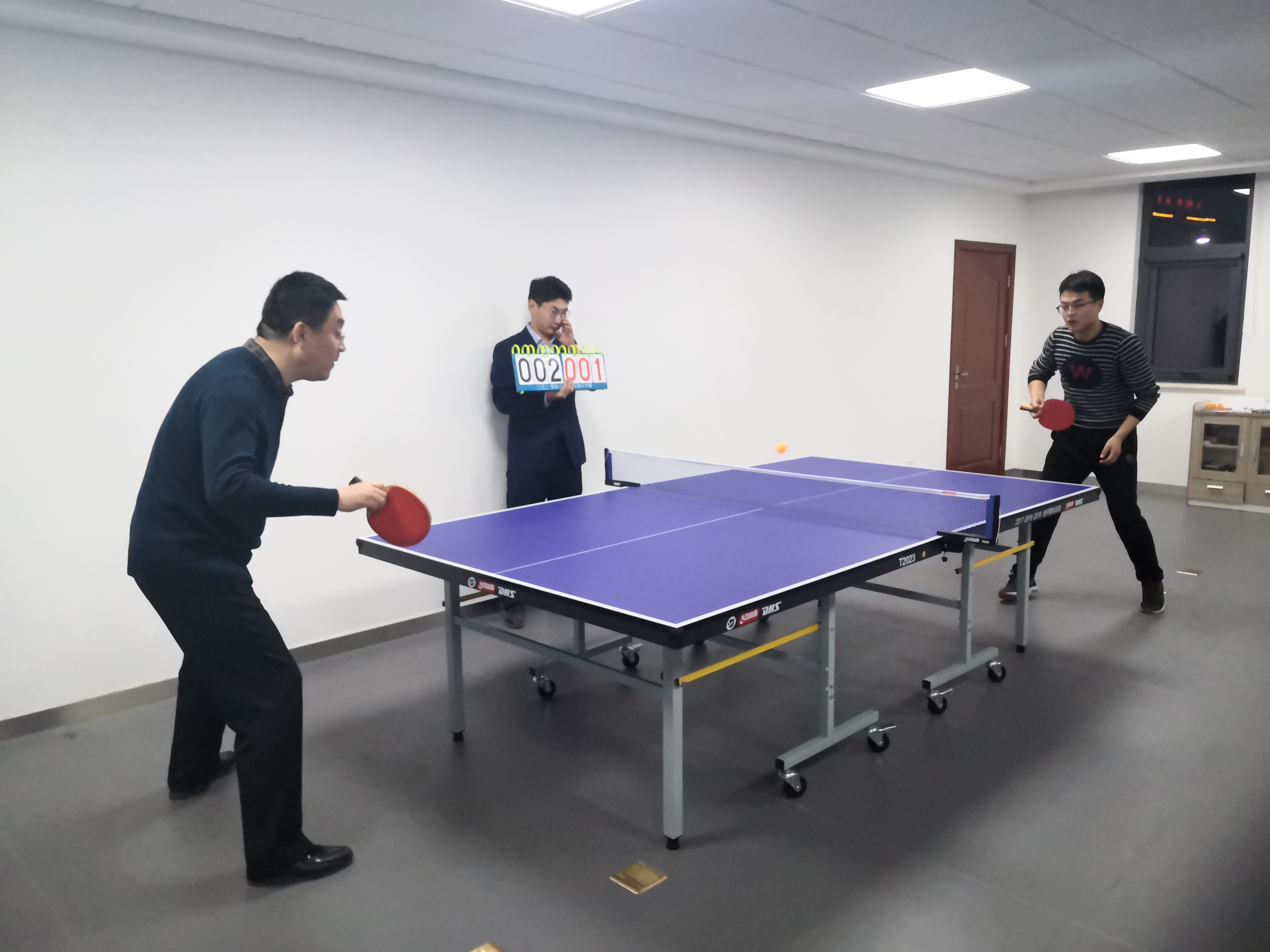 泓源公司舉辦“慶元旦、迎新春”職工乒乓球臺球比賽(圖2)
